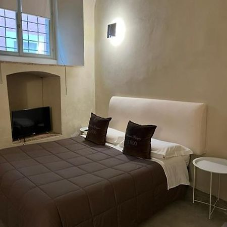 Antica Foligno 1600 Magic Apartment Exterior foto
